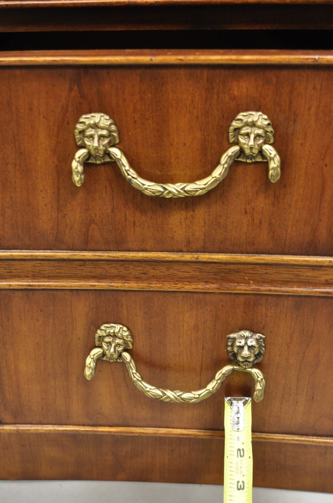 Drexel Heritage Georgian Chippendale Style Inlaid Mahogany Executive Office Desk