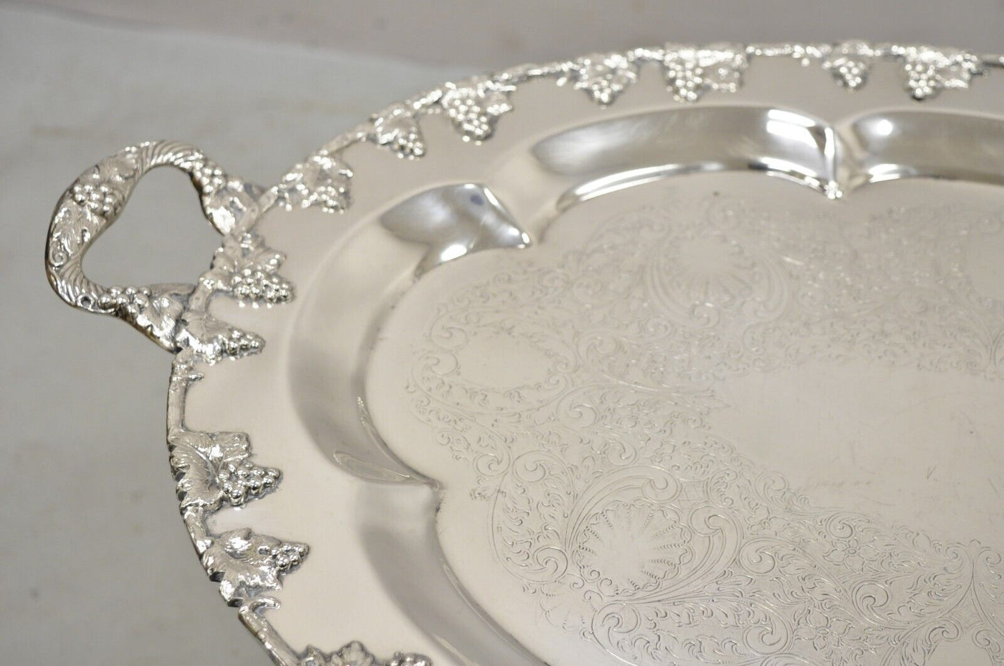 Vtg Sheffield Reproduction Victorian Style Grape Cluster Twin Handle 27" Platter