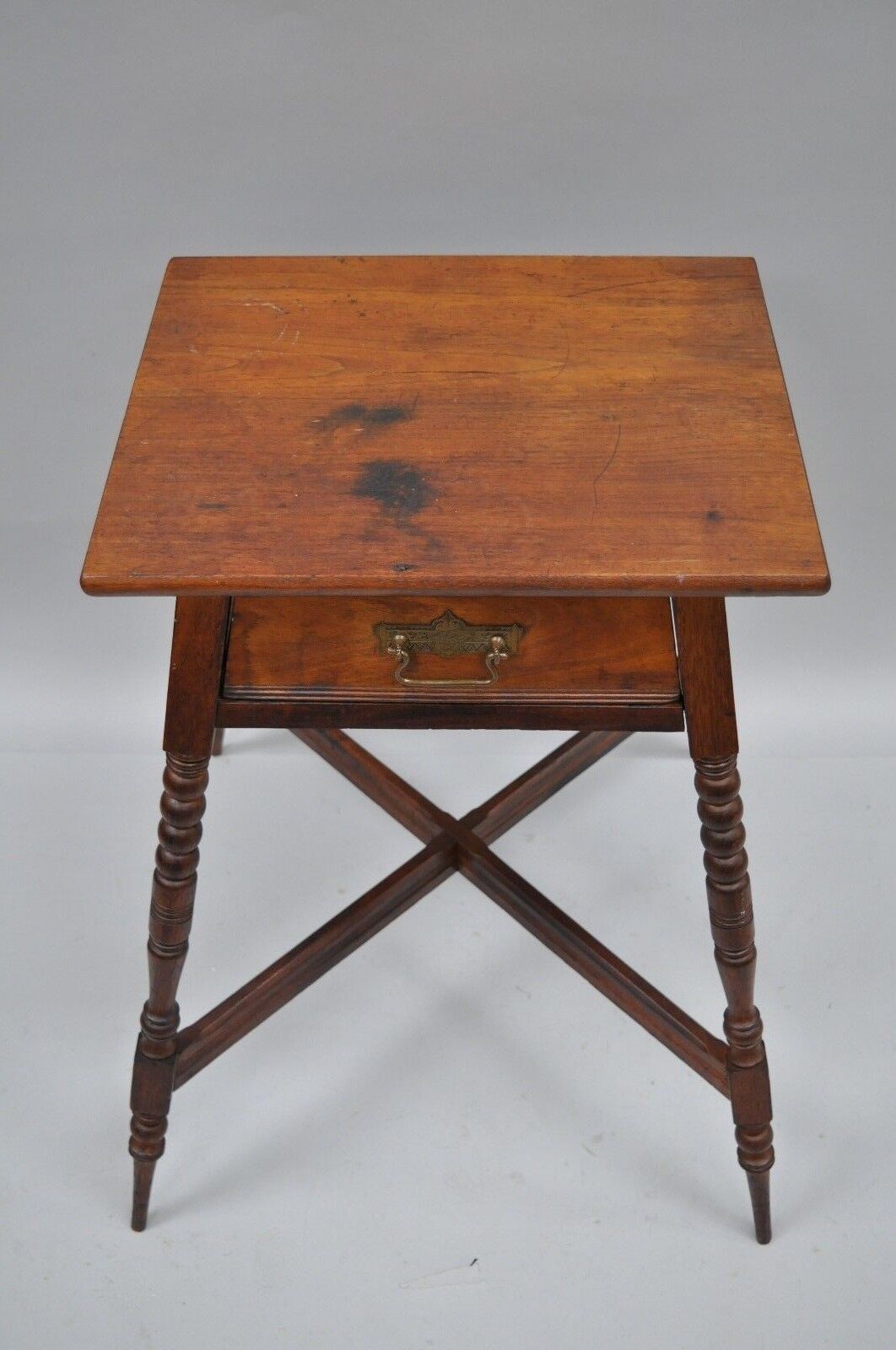 Antique Eastlake Victorian Turn Carved Spindle Leg Walnut Plant Stand Fern Table