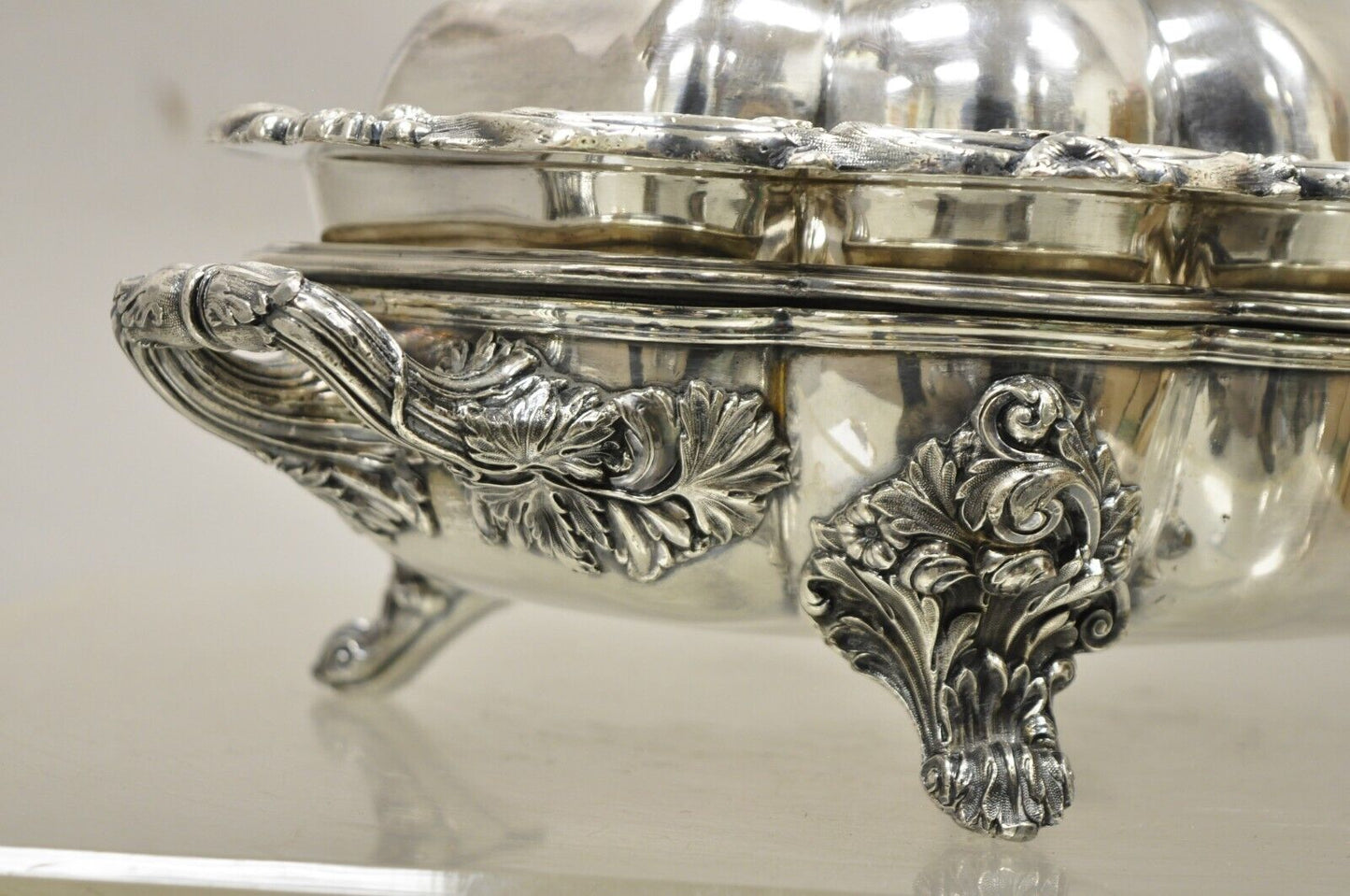 Georgian English Sheffield Ornate Scalloped Lidded Serving Dish Food Warmer