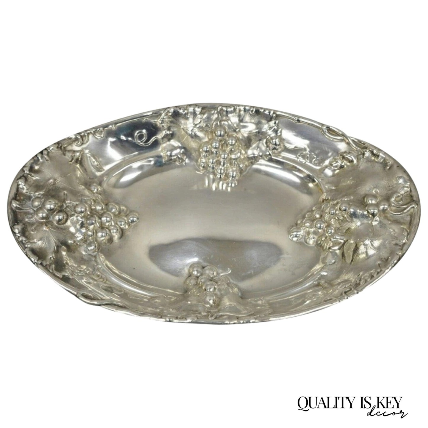 Antique Homan Mfg 1685 Silver Plated Repousse Embossed Grapevine Bar Nut Dish