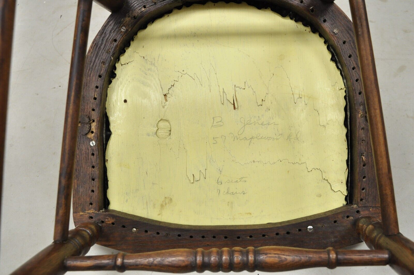 Antique Oak Wood Bowed Windsor Dining Side Chair by Northwestern Mfg.