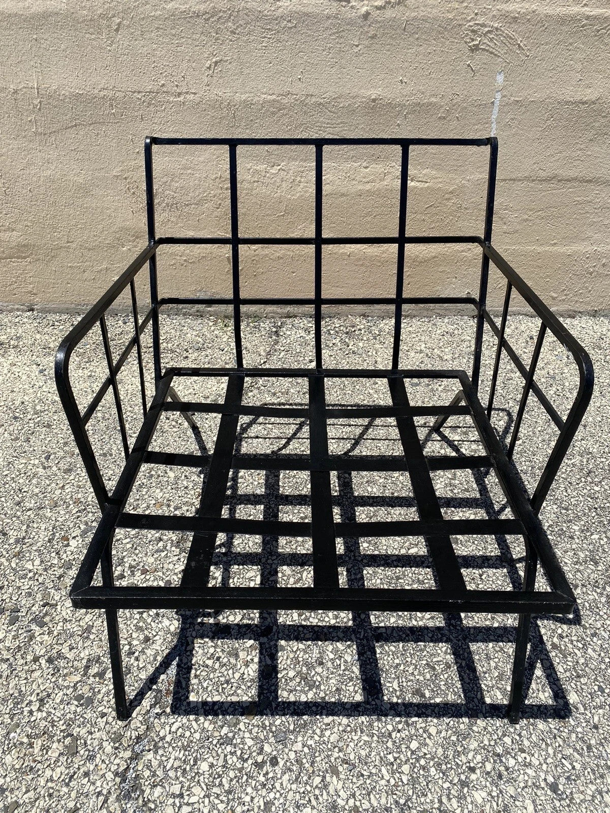 Vintage Mid Century Modern Wrought Iron Arthur Umanoff Style Lounge Chair