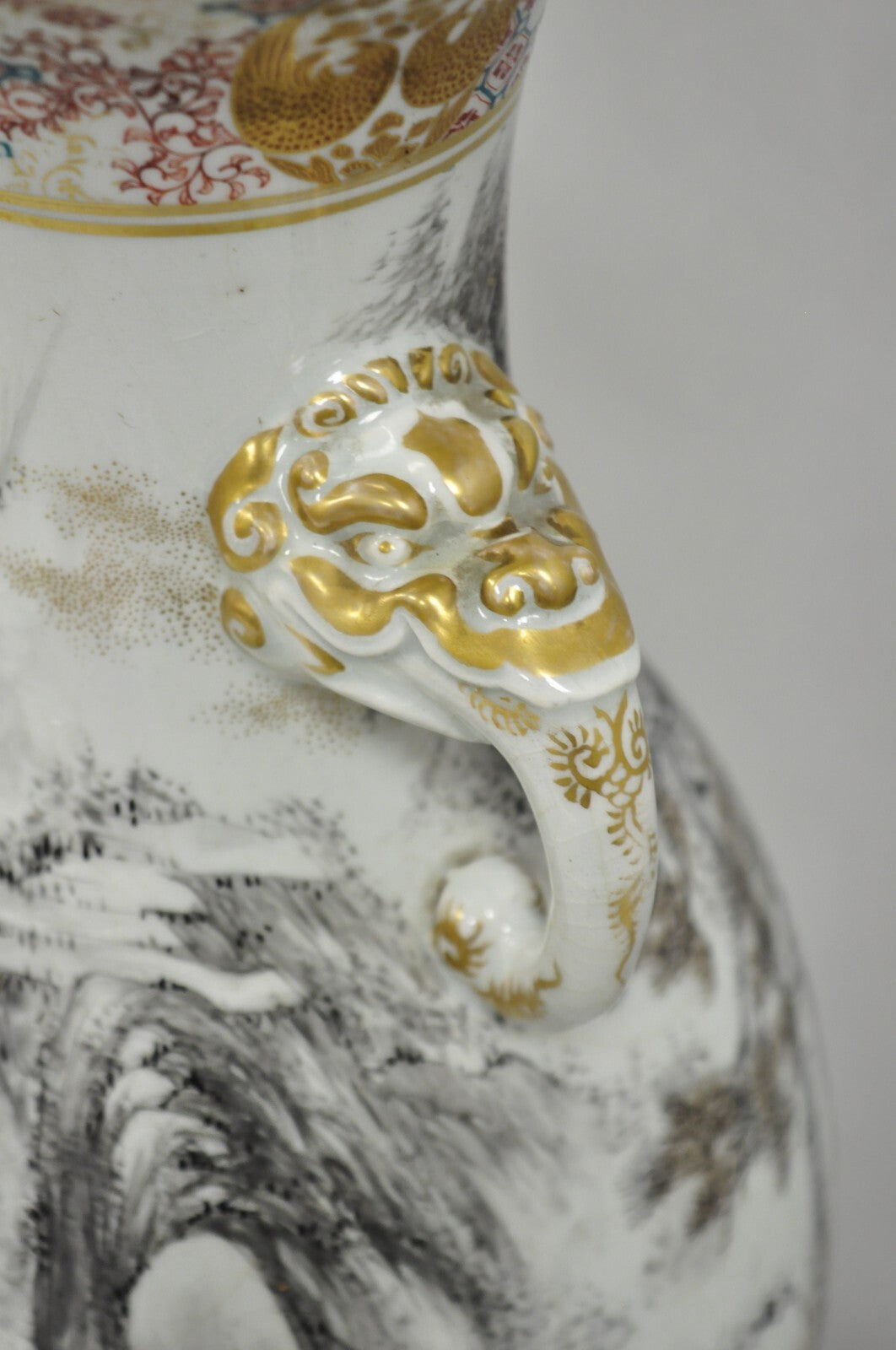 Antique Chinoiserie Chinese Porcelain Hand Painted Vase Table Lamp w/ Foo Dogs