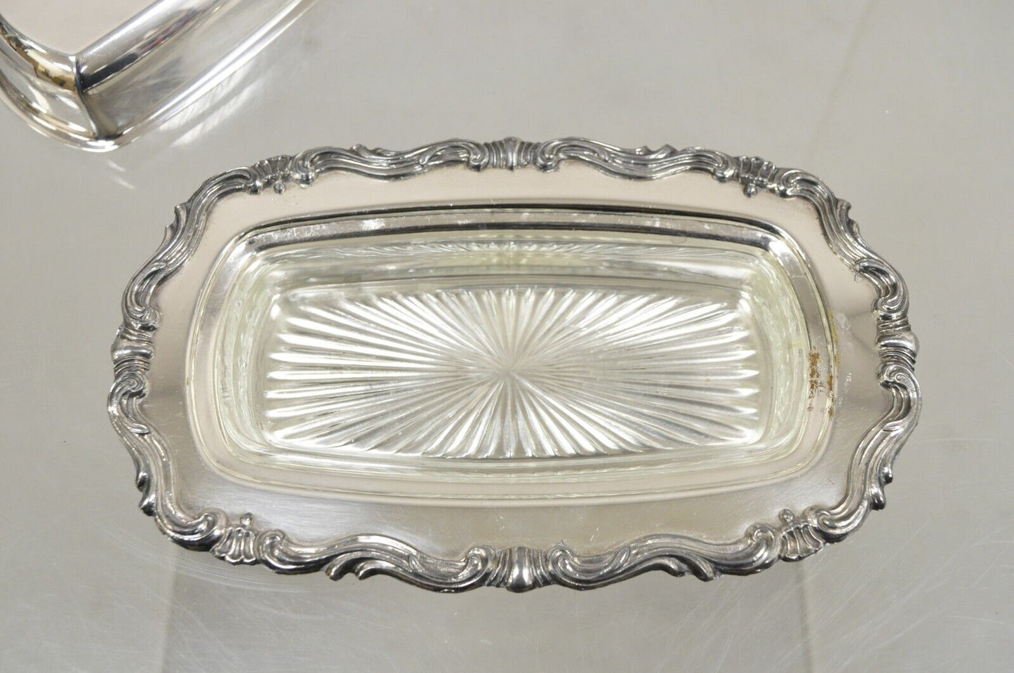 FB Rogers Silver Co. 1959X Silver Plated Covered Butter Dish w/ Glass Liner