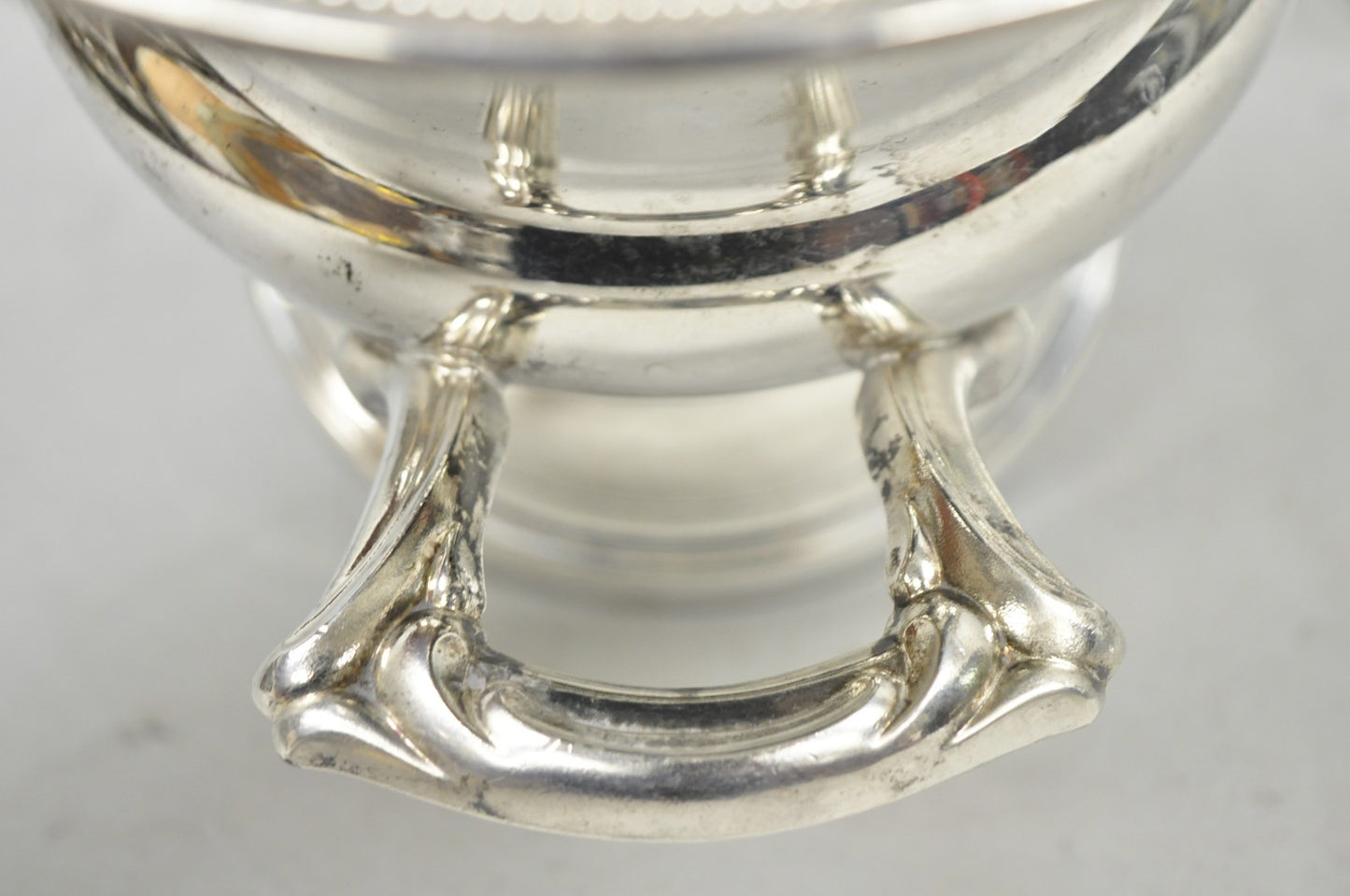 Vintage Oneida Regency Silver Plated Champagne Chiller Ice Bucket - a Pair