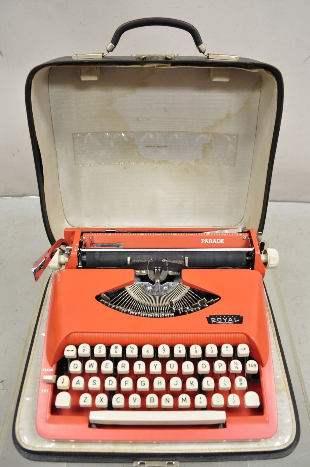 Vintage Royal Holland Parade Coral Red Mid Century Modern Typewriter in Case