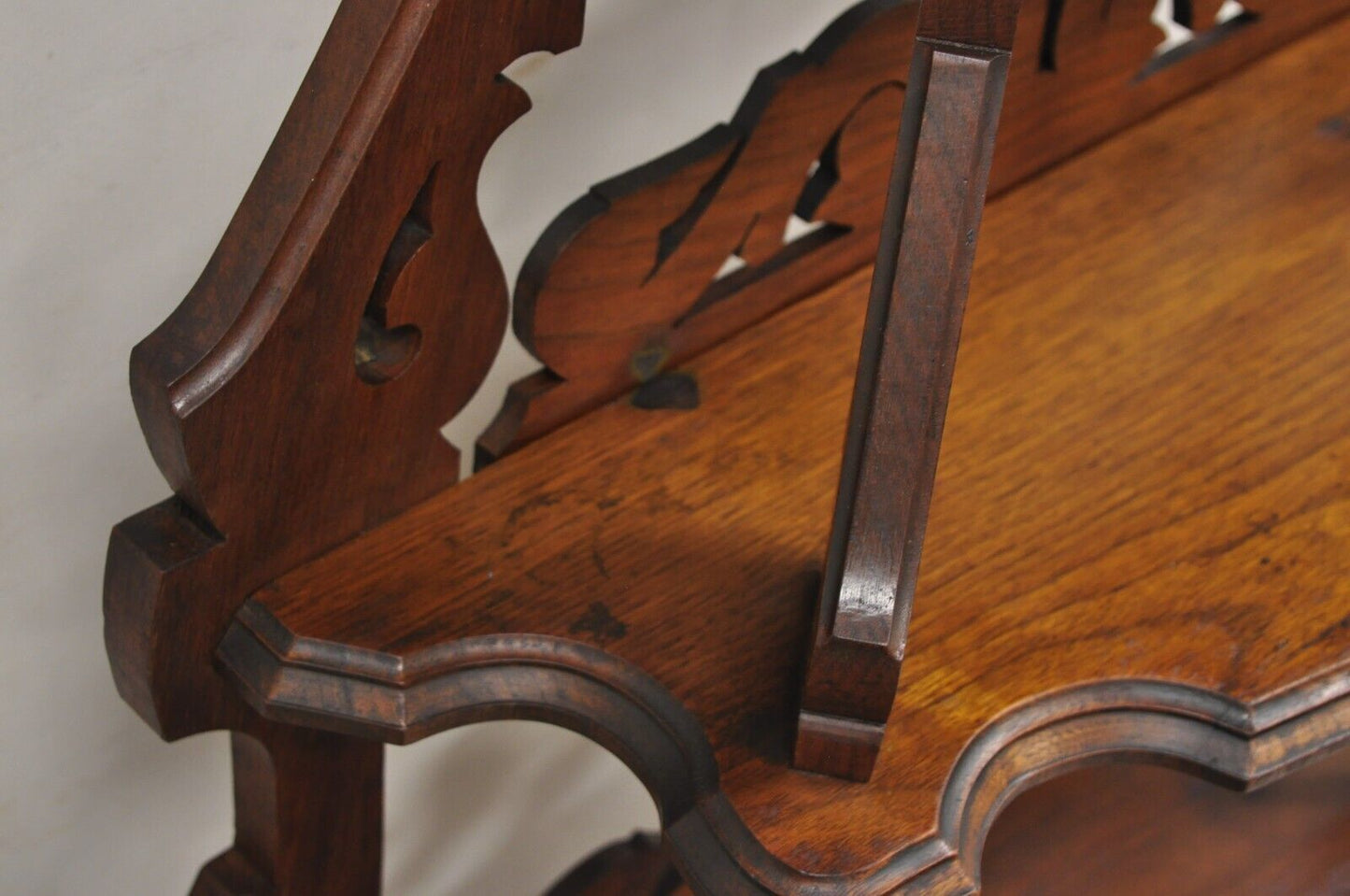 Antique Eastlake Victorian Carved Walnut 5 Tier Etagere Curio Whatnot Stand