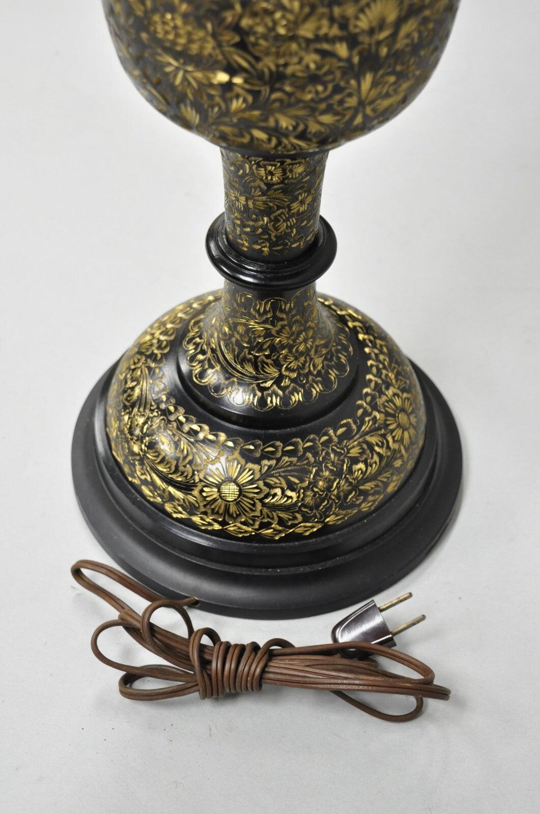Vintage Syrian Anglo Indian Ornate Floral Etched Brass Tall Table Lamp
