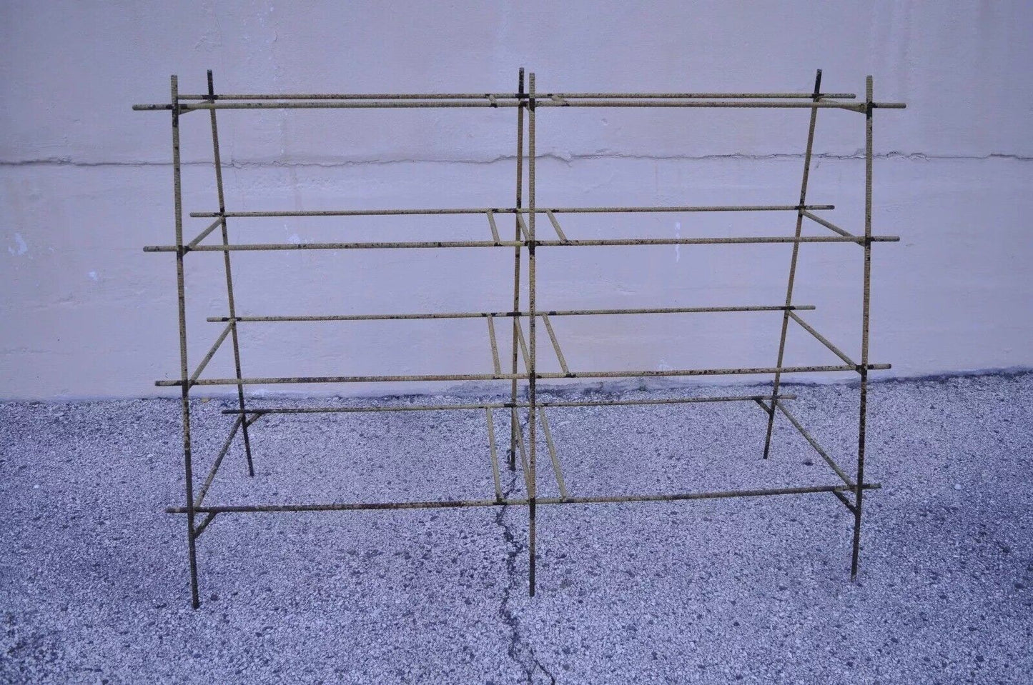 Vintage Industrial Modern Iron Rebar Rusty Yellow Shelf Display Bookcase Rack