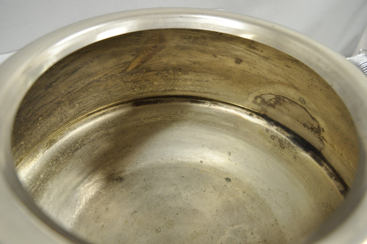 Vintage Mid Century Modern Large Steel Metal Champagne Ice Bucket w/ Elephants