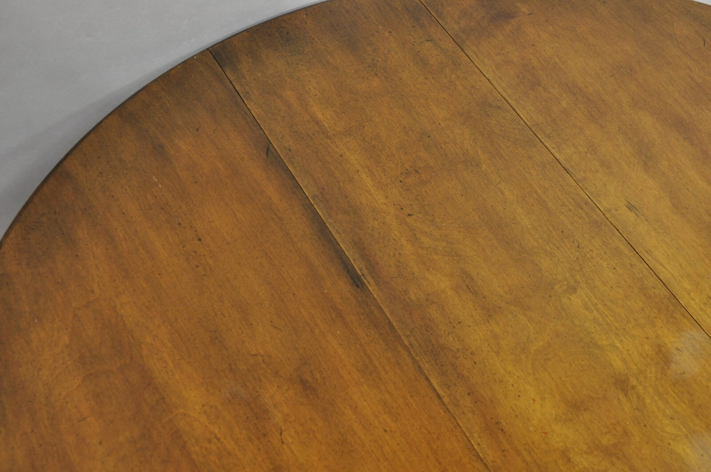 Antique William & Mary Large Round Dropleaf Maple Wood Gate Leg Dining Table