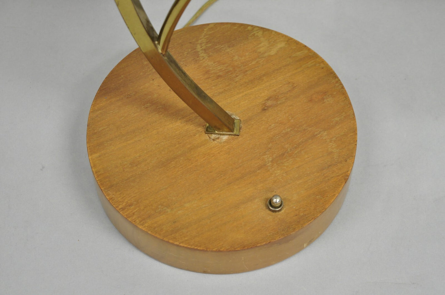 Vintage Mid Century Modern Glass Shade Walnut Tulip Leaf Tall Table Lamp