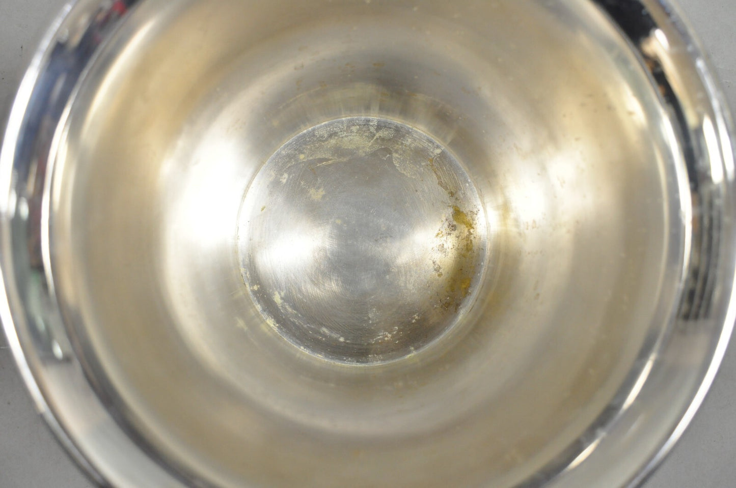 Vintage English Modernist Fluted Trumpet Champagne Wine Chiller Ice Bucket