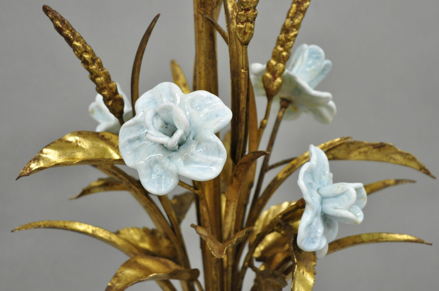 Italian Hollywood Regency Blue Murano Glass Gold Leaf Wheat Sheaf Table Lamp