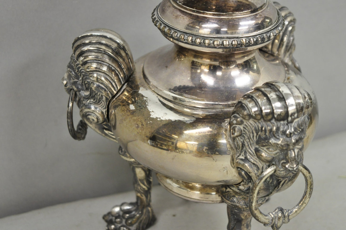 Antique English Regency Silver Plated Converted Oil Lamp Lion Mounted Table Lamp