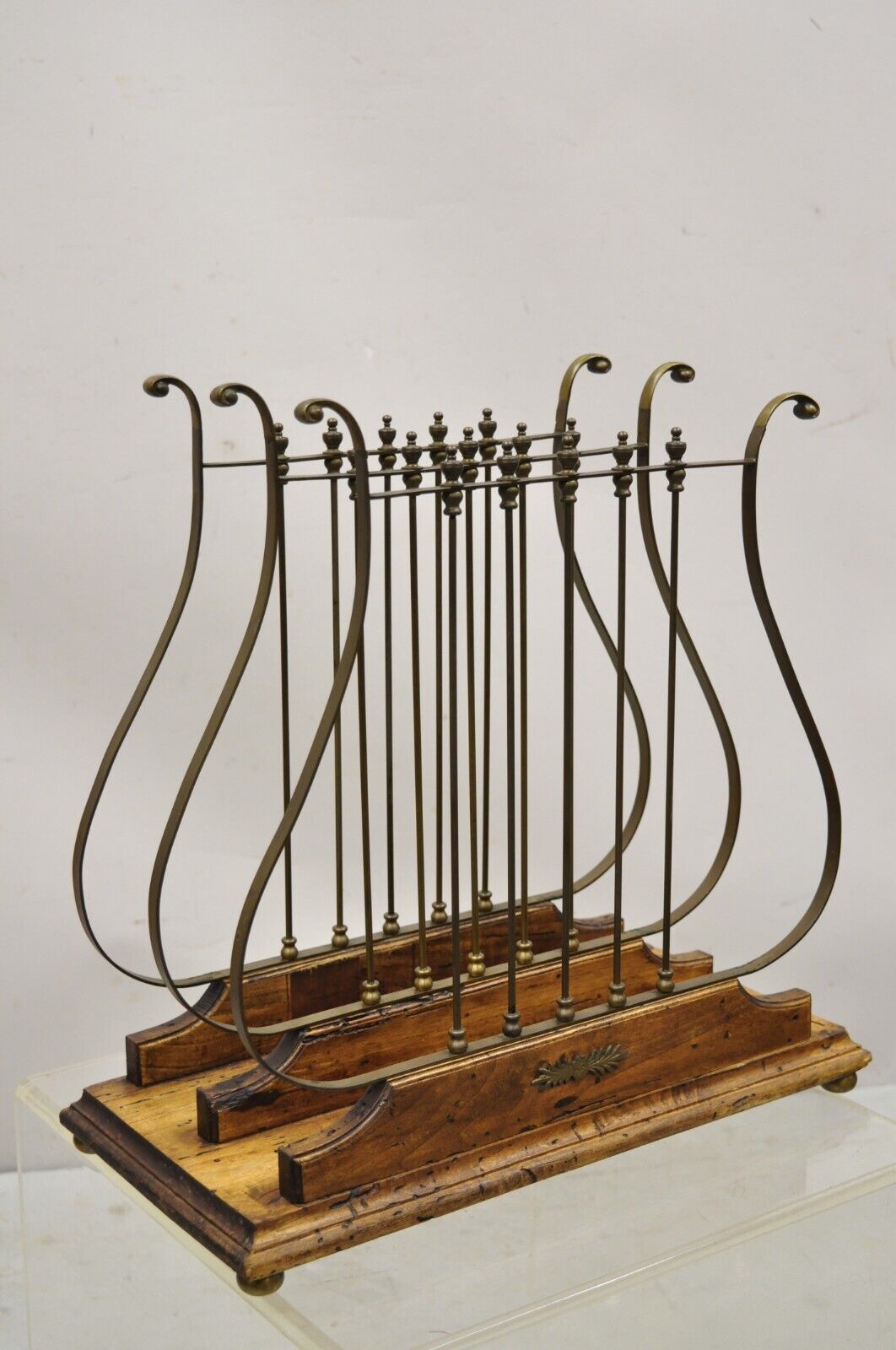 Vintage French Neoclassical Style Italian Brass Lyre Harp Magazine Rack
