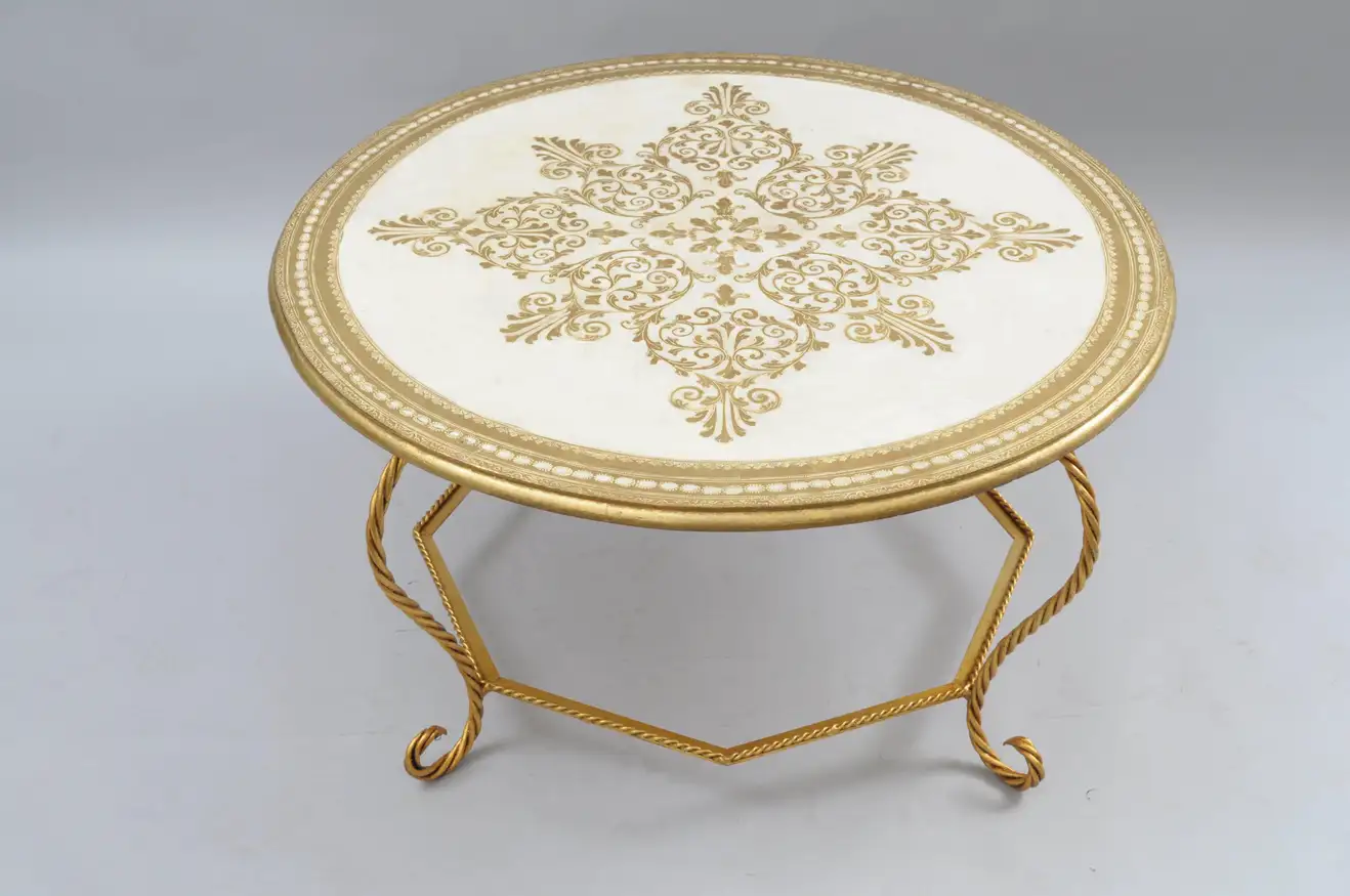 Italian Florentine Hollywood Regency Gold Wood & Iron Rope Round Coffee Table