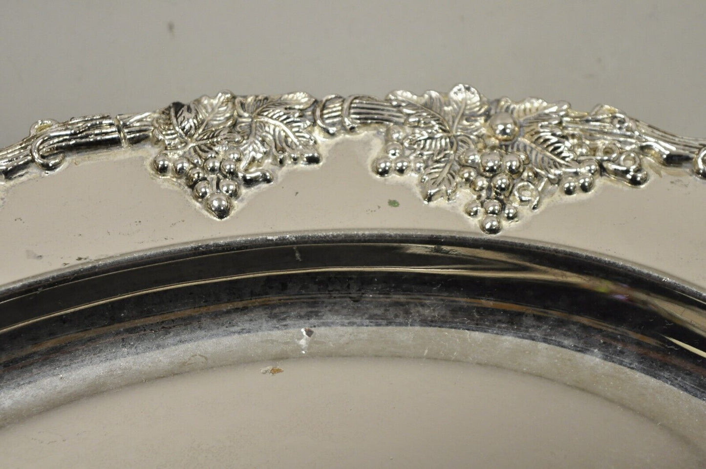 Vtg Godinger Victorian Style Silver Plated Grape Cluster 17" Oval Platter Tray
