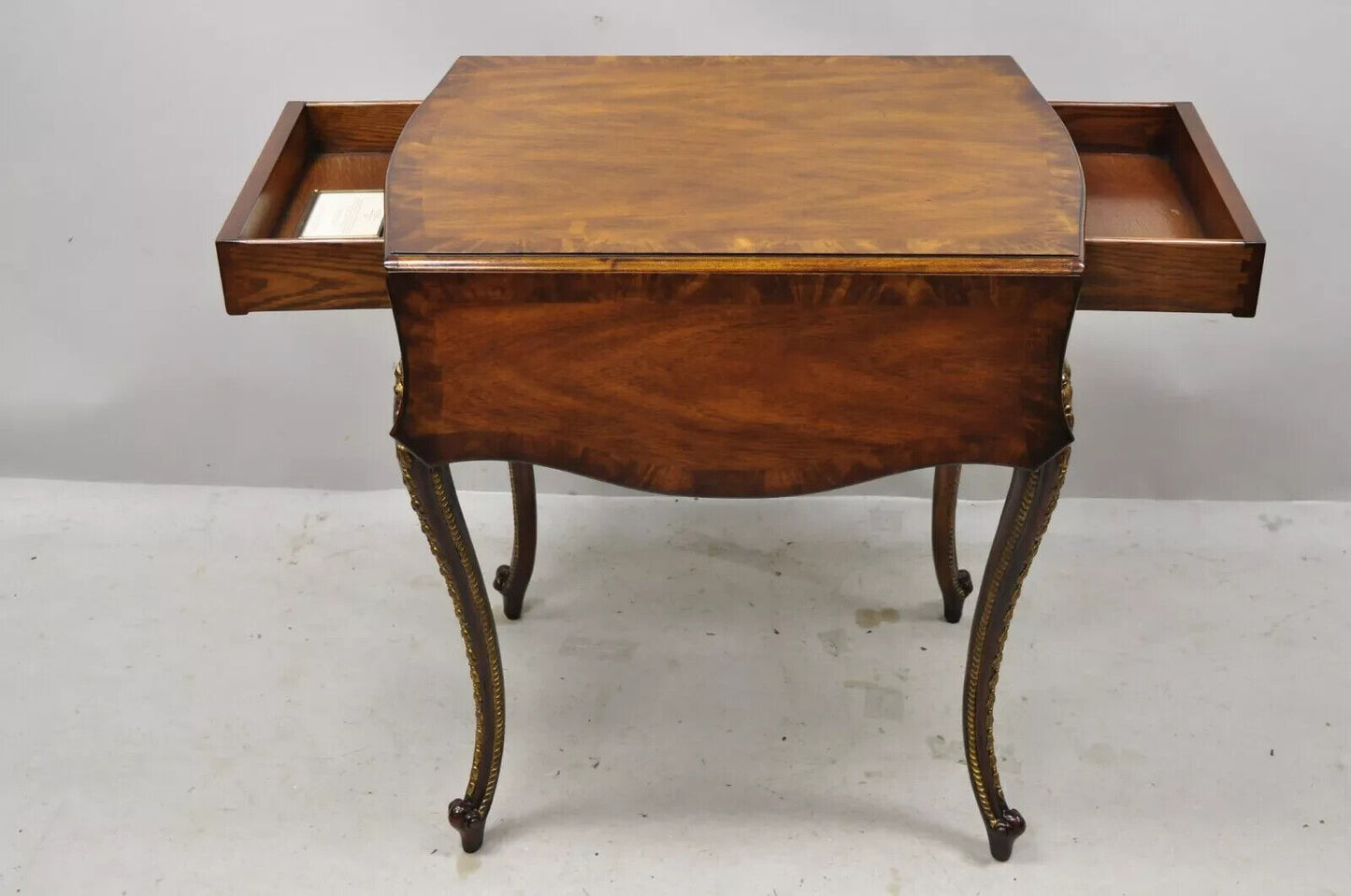 Theodore Alexander Replica English George III Ca. 1775 Pembroke Drop Leaf Table