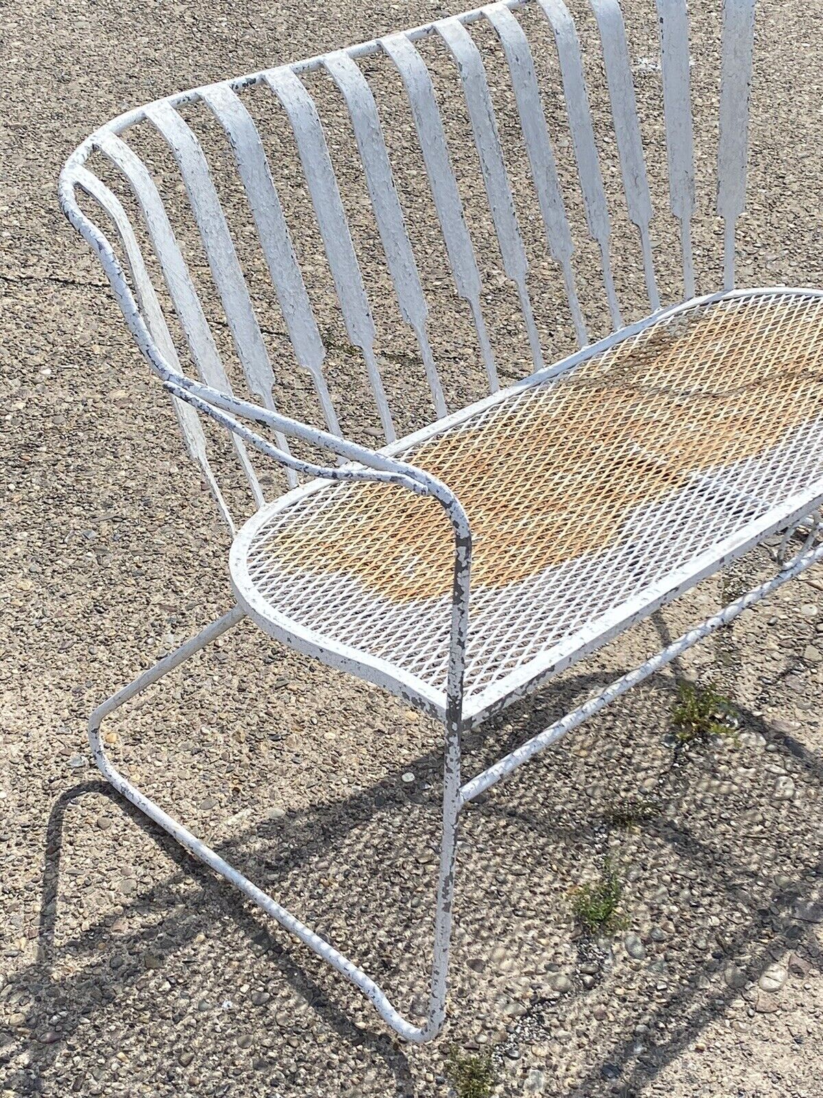 Vtg Mid Century Modern Wrought Iron White Sculptural Garden Patio Loveseat Sofa