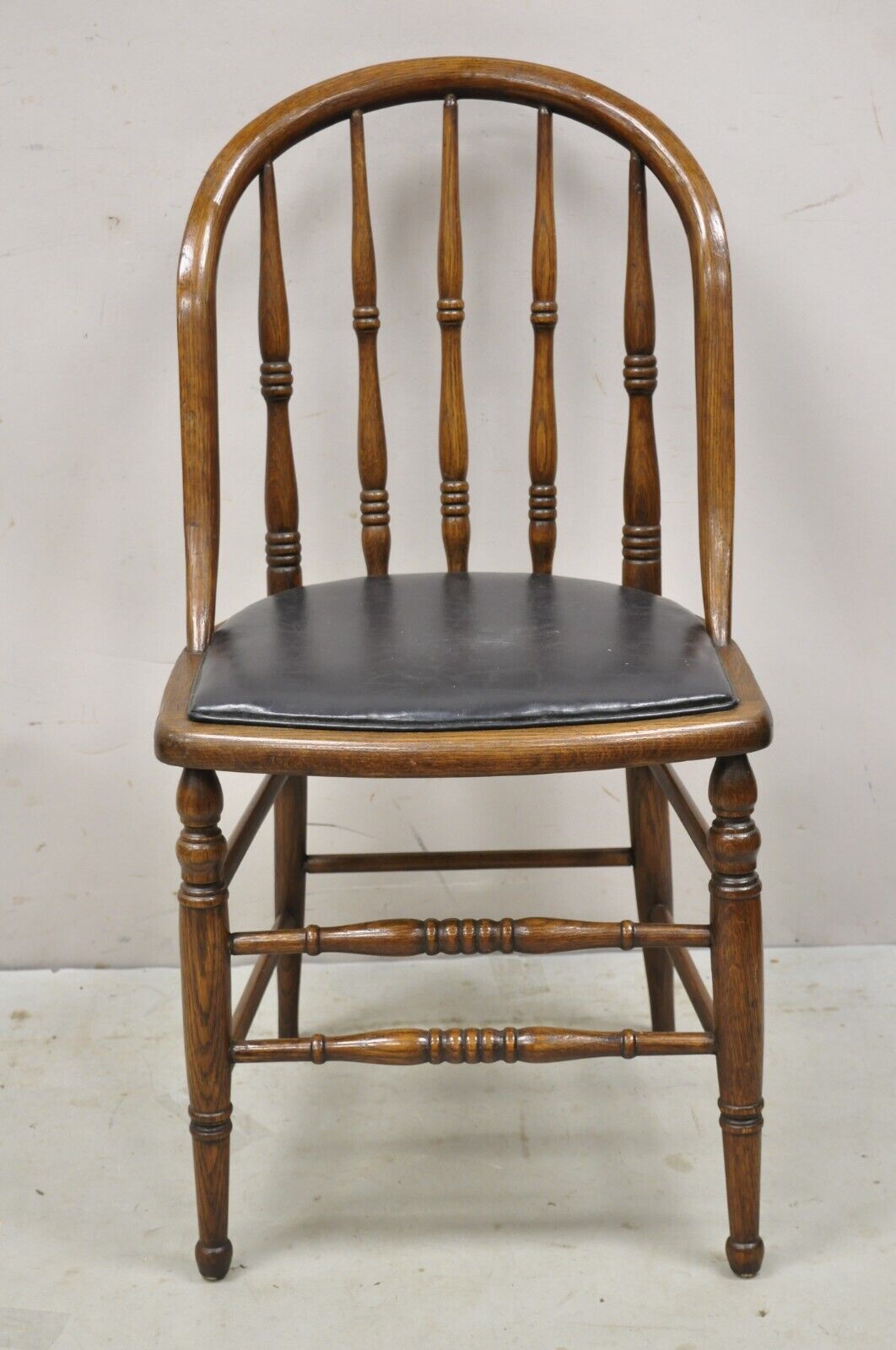 Antique Oak Wood Bowed Windsor Dining Side Chair by Northwestern Mfg.