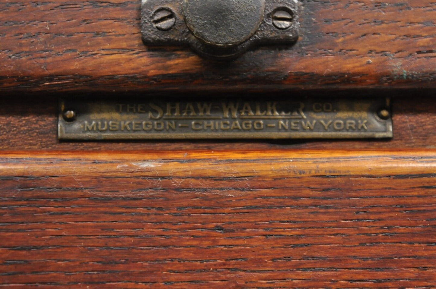 Antique Shaw Walker Quarter Sawn Oak 4 Drawer Arts & Crafts Office File Cabinet