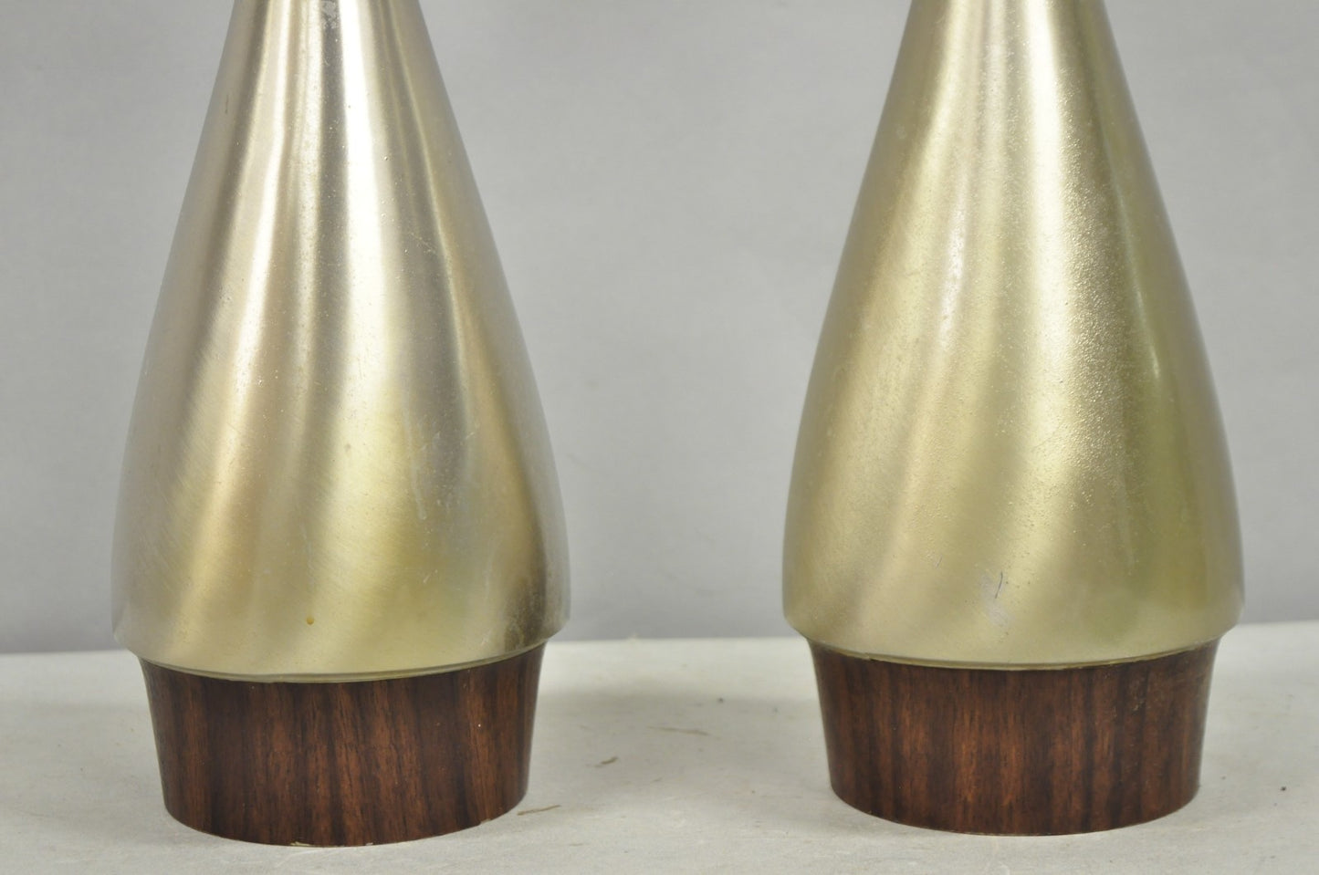 Vintage Mid Century Modern Sculptural Brushed Metal Table Lamps by Laurel - Pair