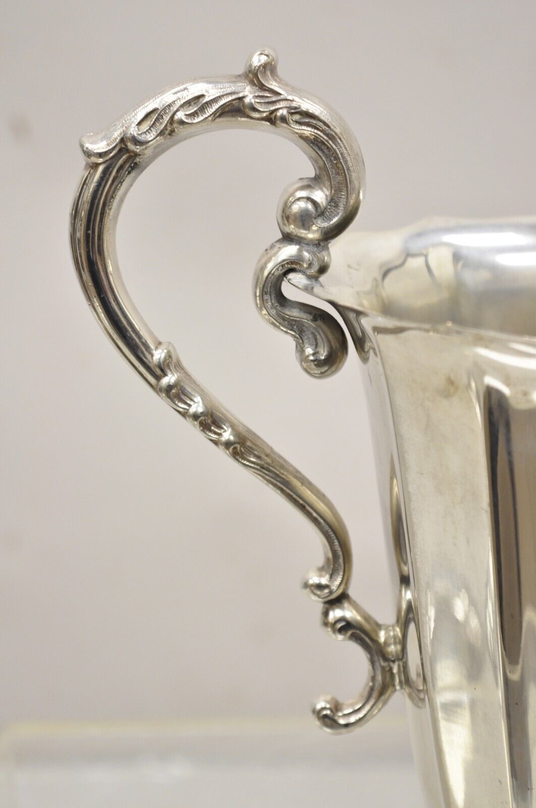 Vintage Victorian Silver Plated Fluted Paw Feet Footed Water Beverage Pitcher