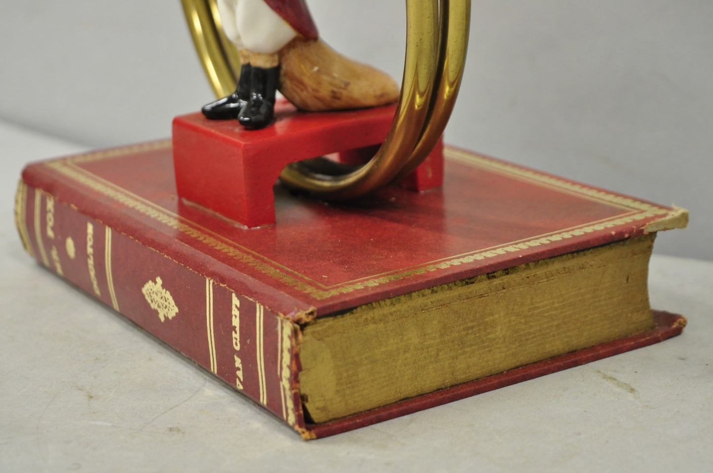 Vintage Equestrian Porcelain Snooty Mr Fox Brass Trumpet on Red Book Table Lamp