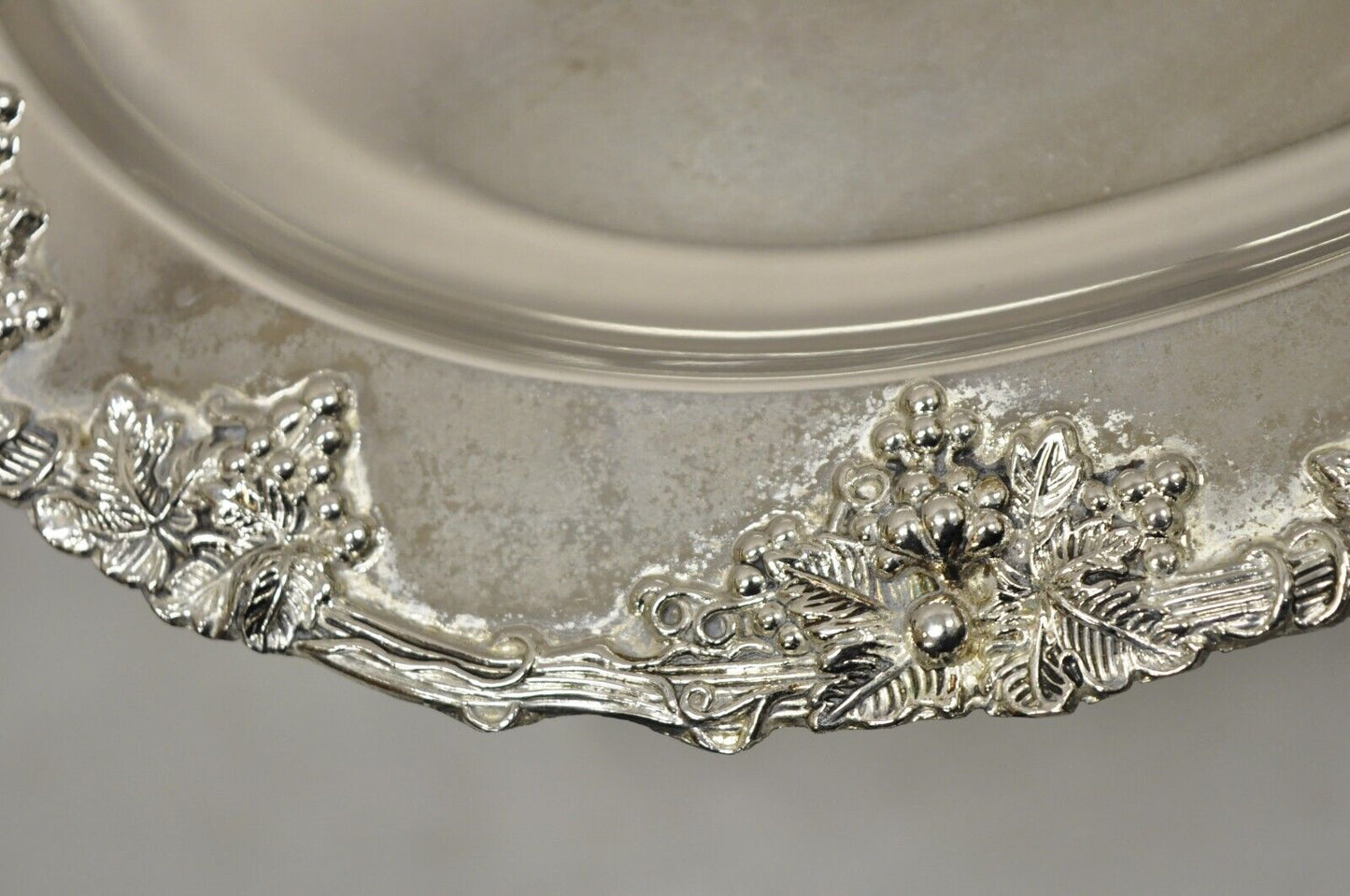 Vtg Godinger Victorian Style Silver Plated Grape Cluster 17" Oval Platter Tray