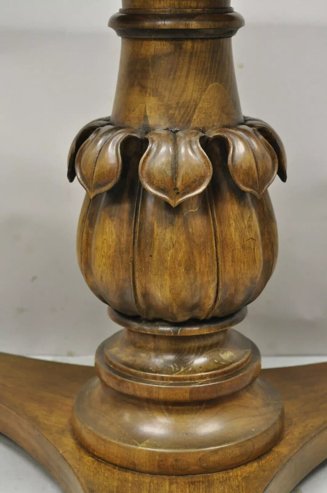 Vintage Carved Walnut Italian Regency Leaf Pineapple Pedestal Table Base (A)