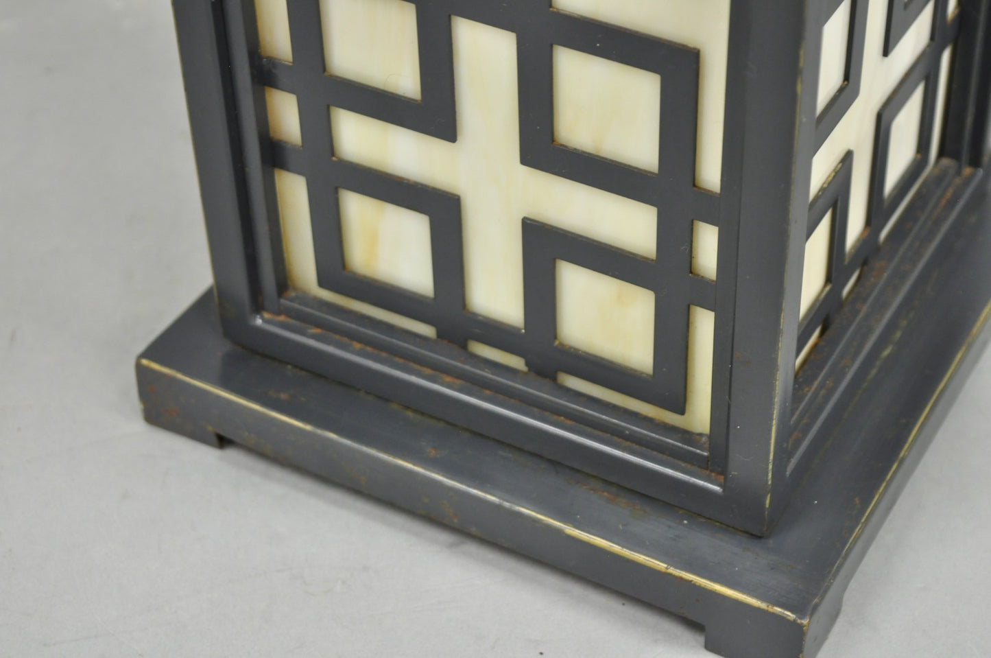 Contemporary Chinoiserie Stained Glass Brushed Metal Fretwork Design Table Lamp