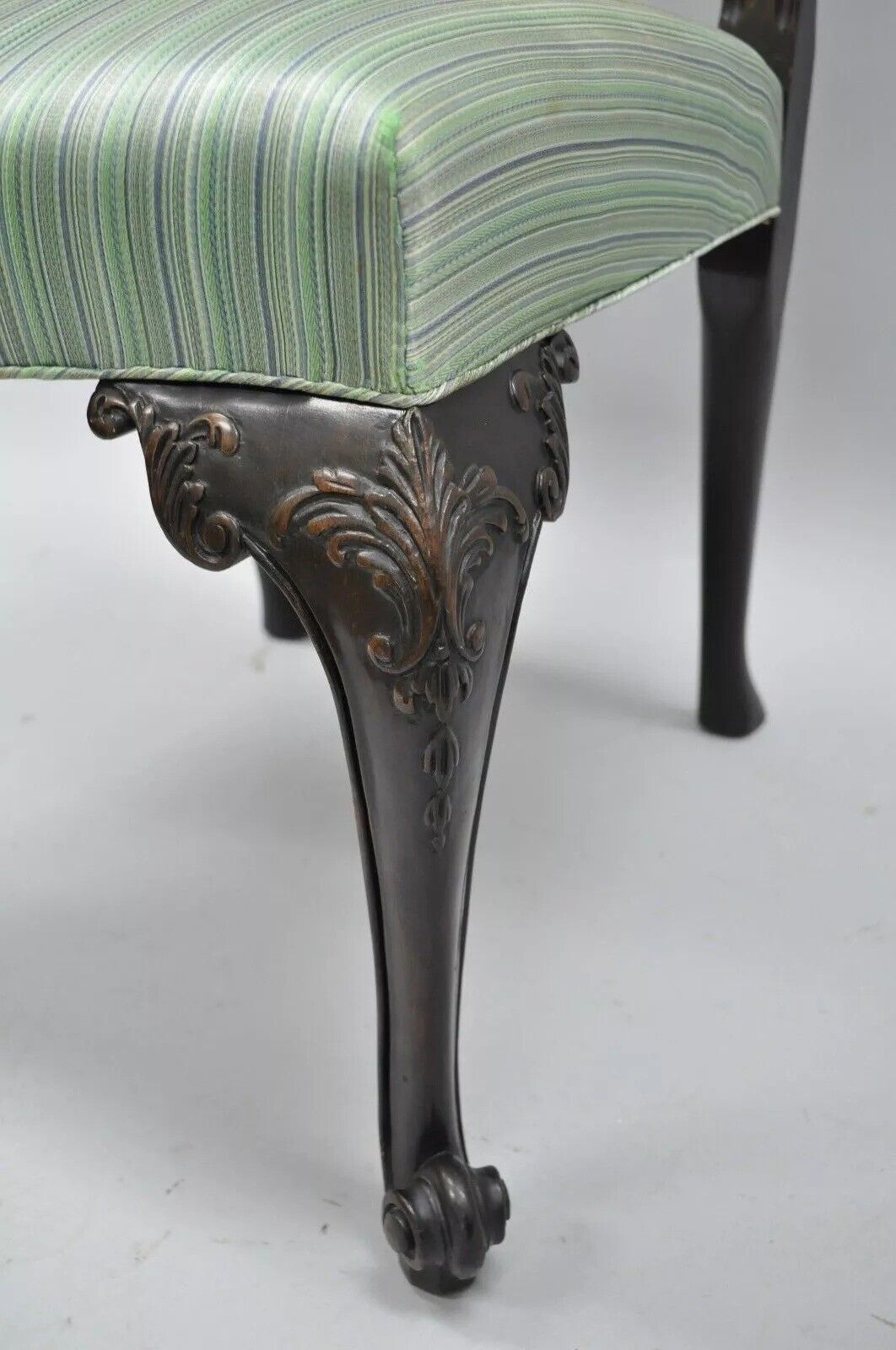 Antique Georgian Style Carved Ribbon Back Solid Mahogany Dining Side Chair (B)