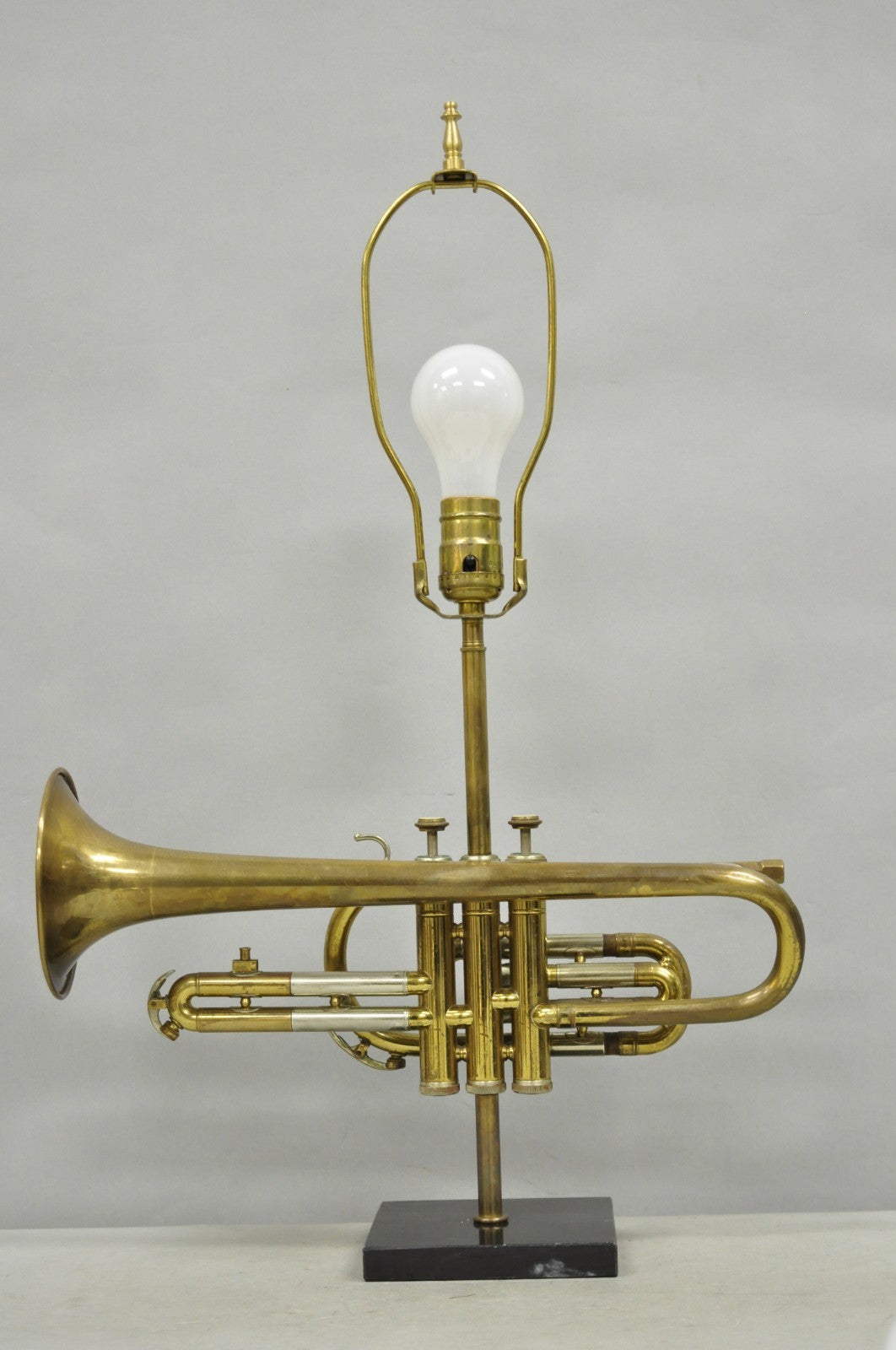 Vintage Hollywood Regency Emperor Brass Trumpet Horn Repurposed Table Lamp