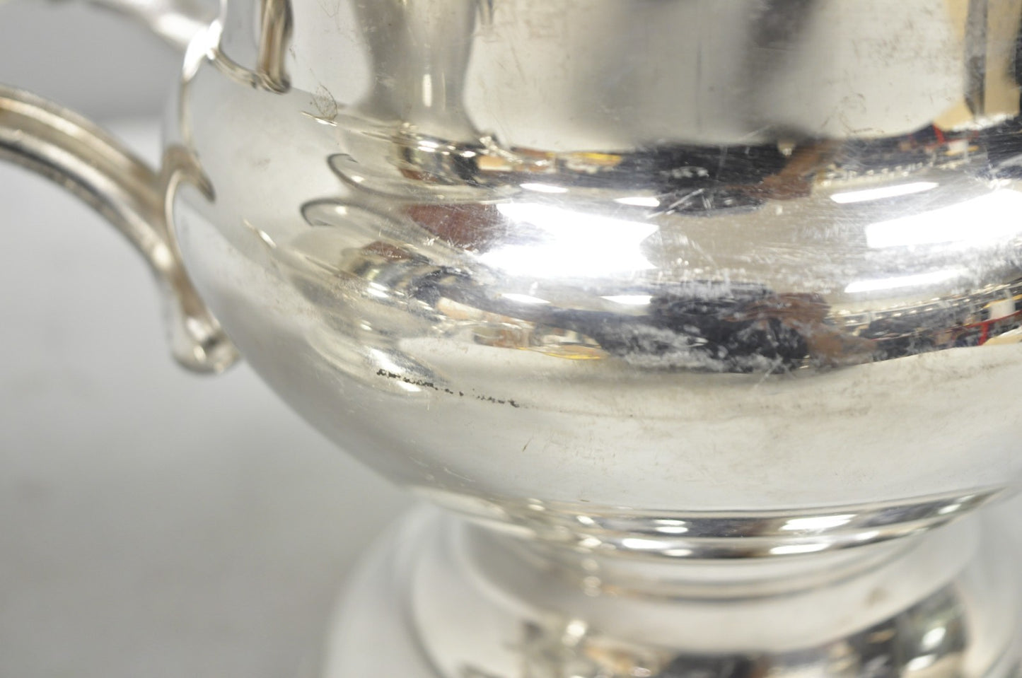 Vintage Oneida Regency Silver Plated Champagne Chiller Ice Bucket - a Pair