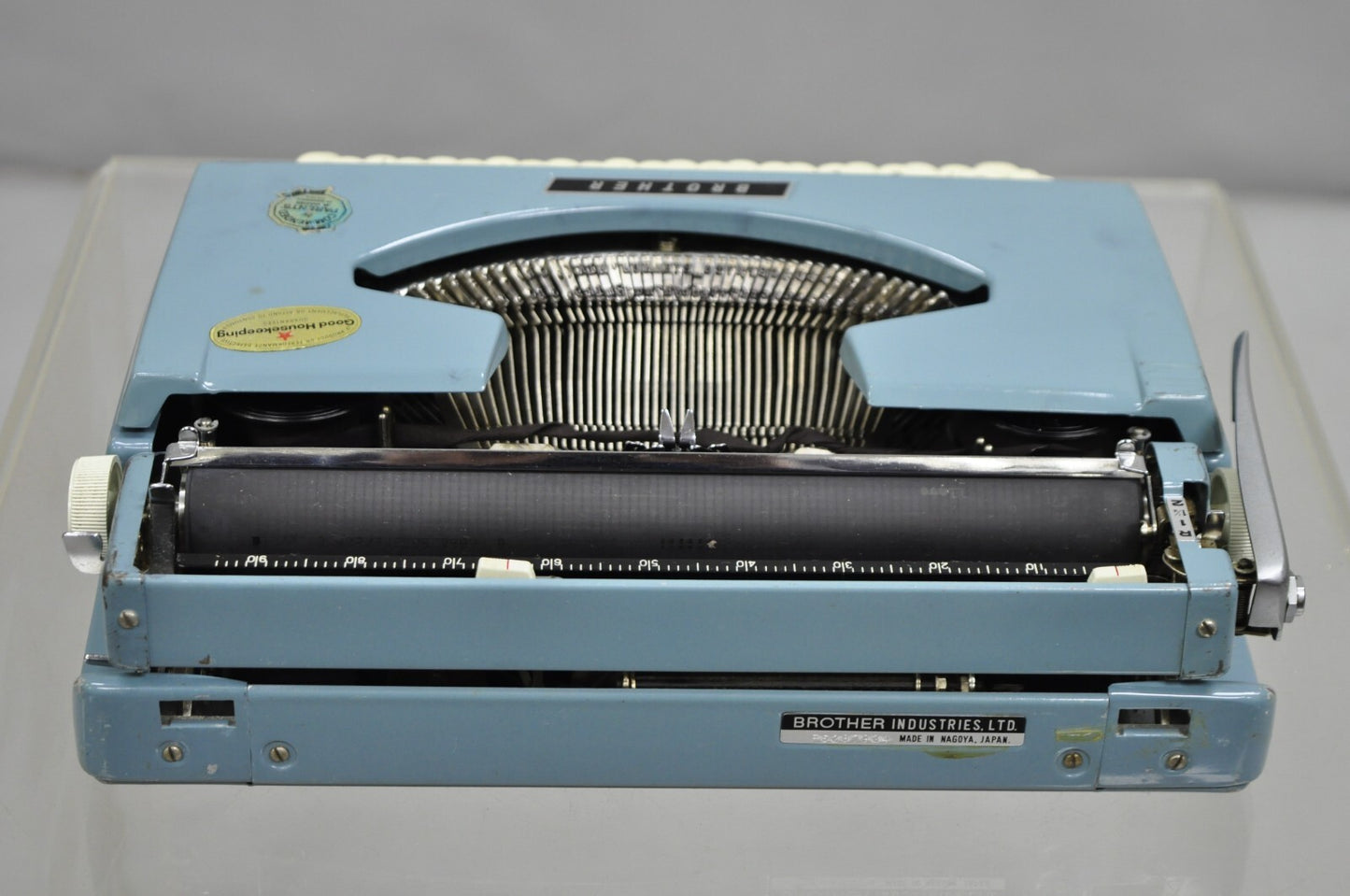 Vintage Brother Webster XL-747 Portable Typewriter Baby Blue with Metal Case