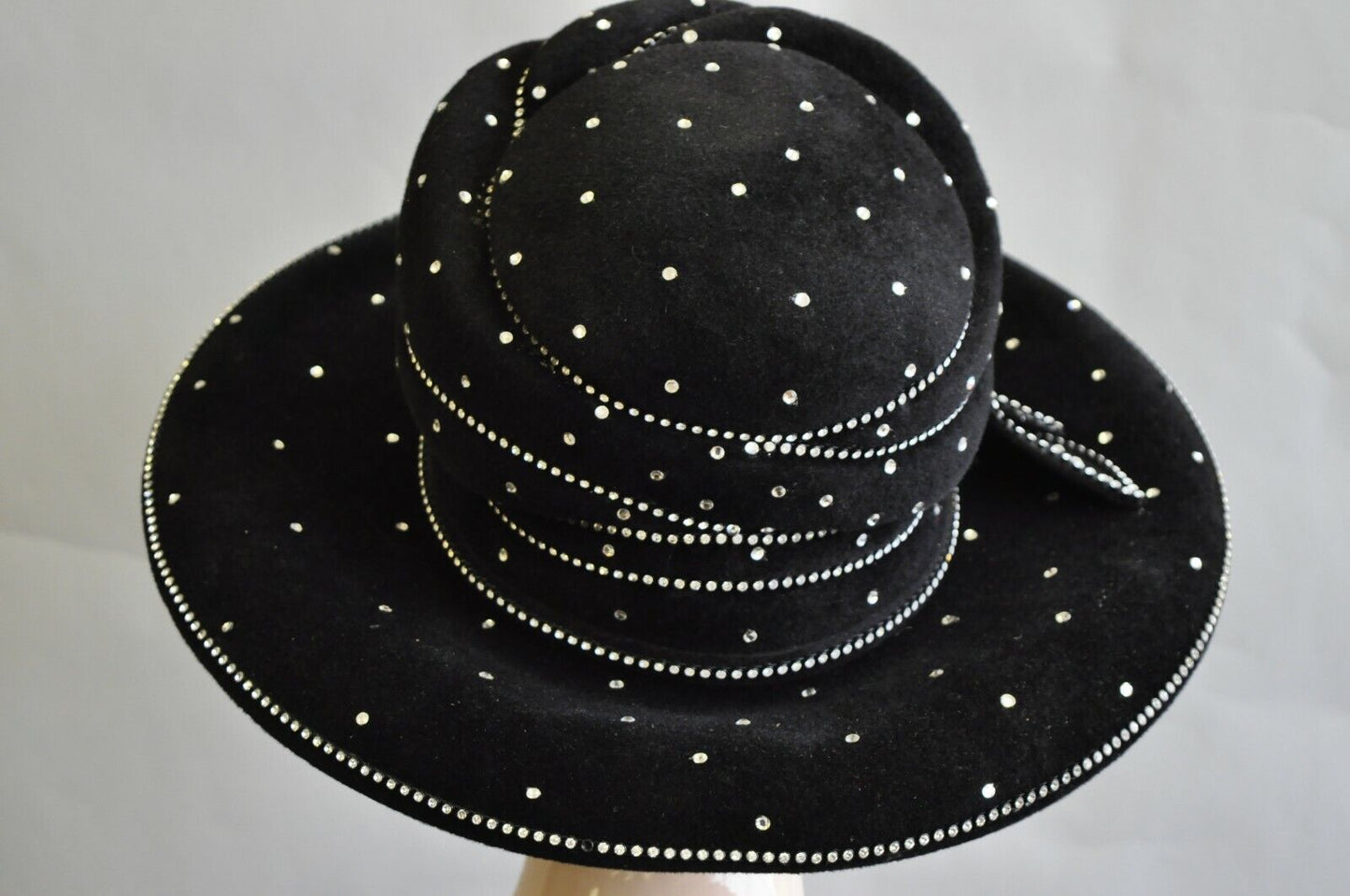 Vintage Makins New York Black Rhinestone Bow Wide Brim Church Derby Ladies Hat
