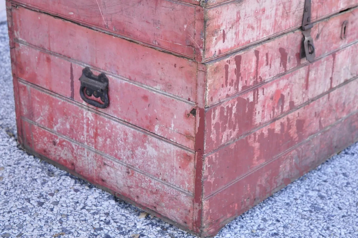 Antique Primitive Country Red Distress Painted Wood Treasure Blanket Chest Trunk
