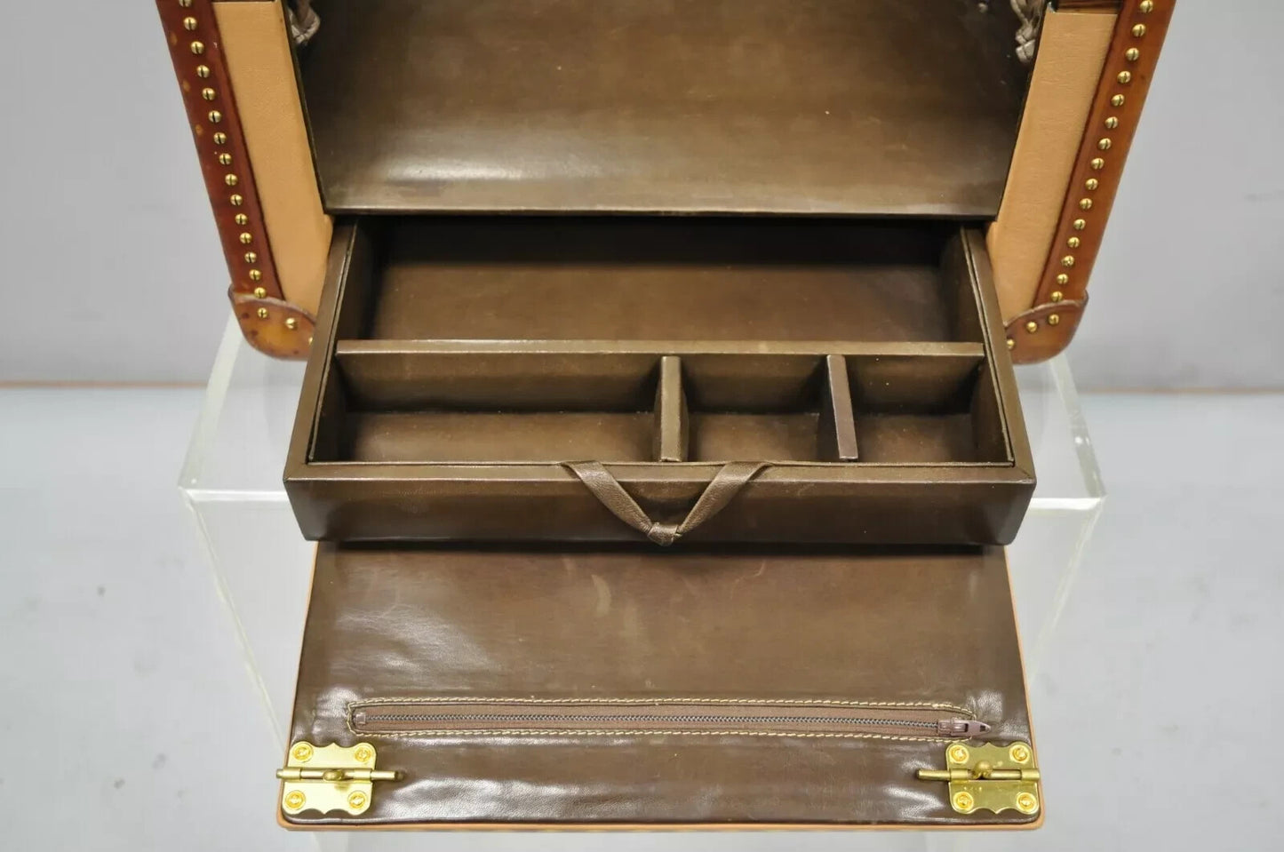 Vintage Custom Italian Leather Toiletry Box Case Travel Trunk w/ Brass Nail Trim