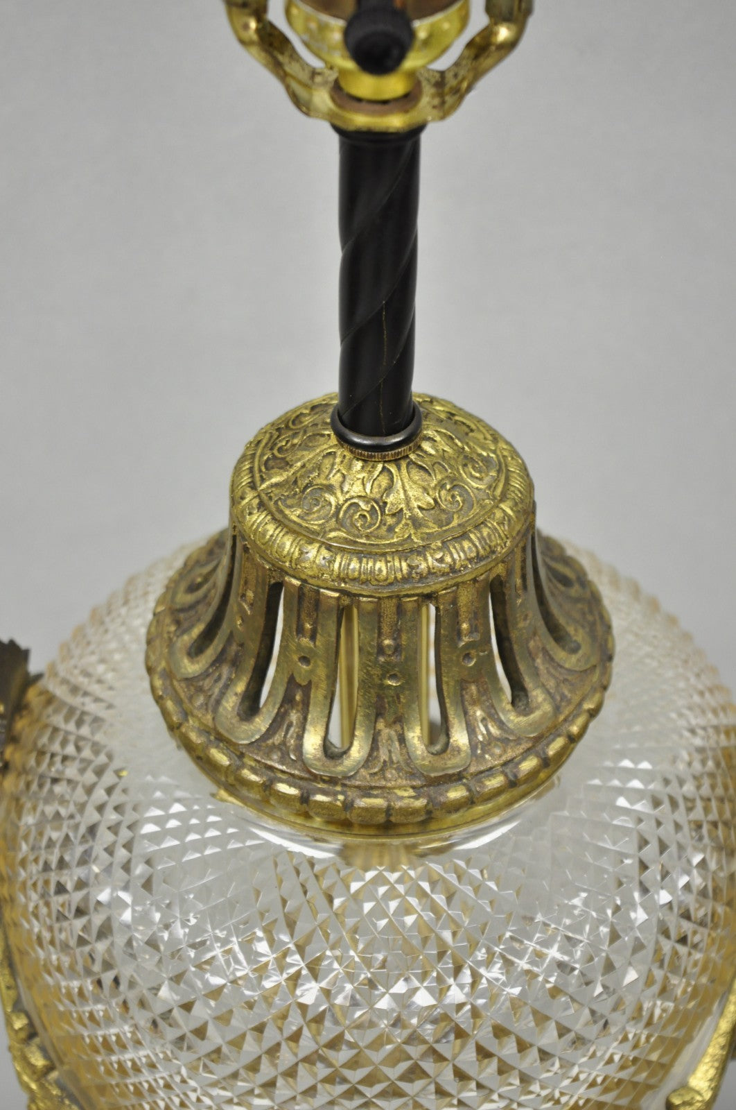 Antique French Neoclassical Bronze Lion Ormolu Diamond Cut Glass Urn Table Lamp