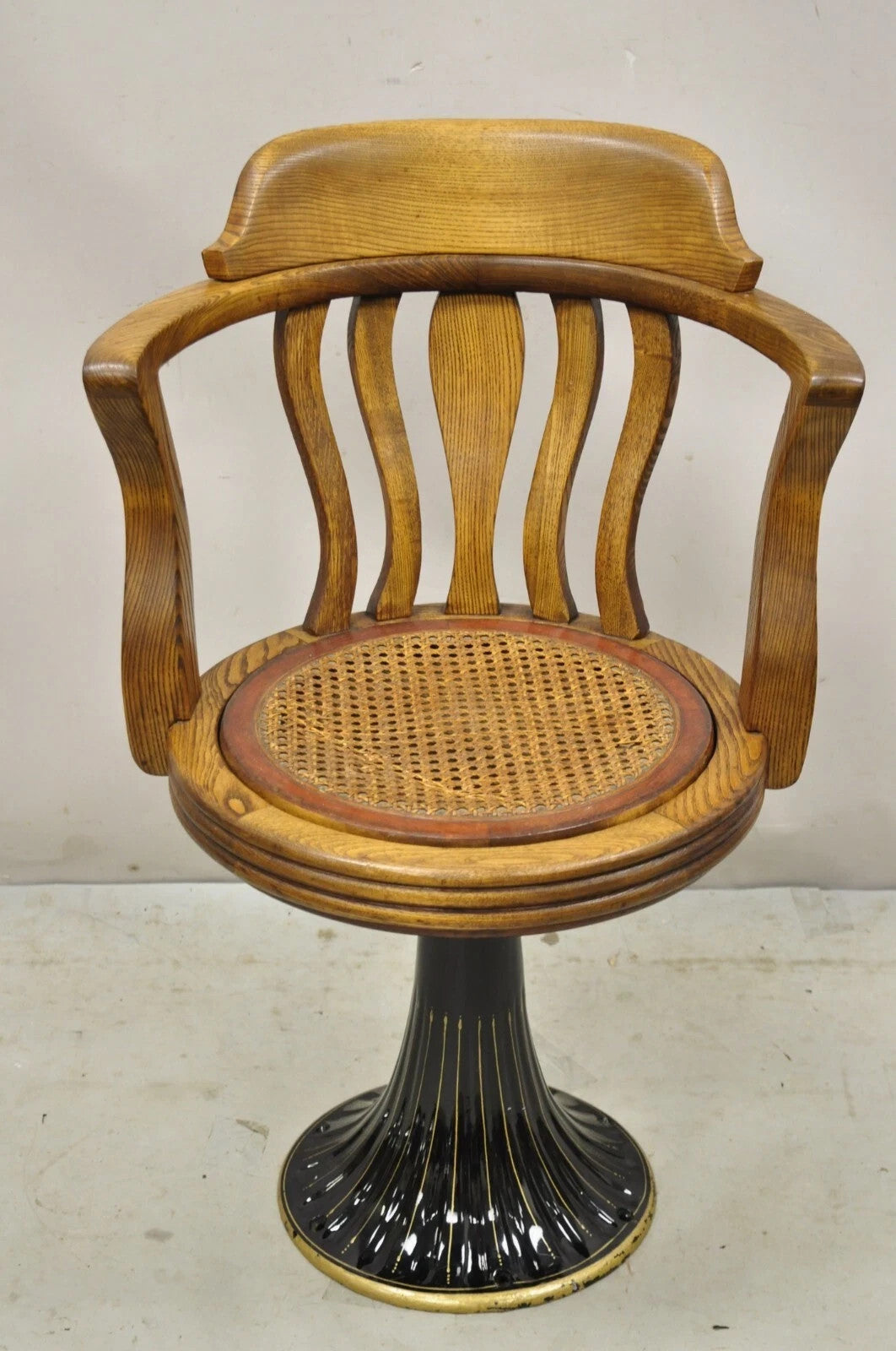 Antique JB Van Sciver Oak Wood Swivel Ship Captains Courthouse Bankers Arm Chair