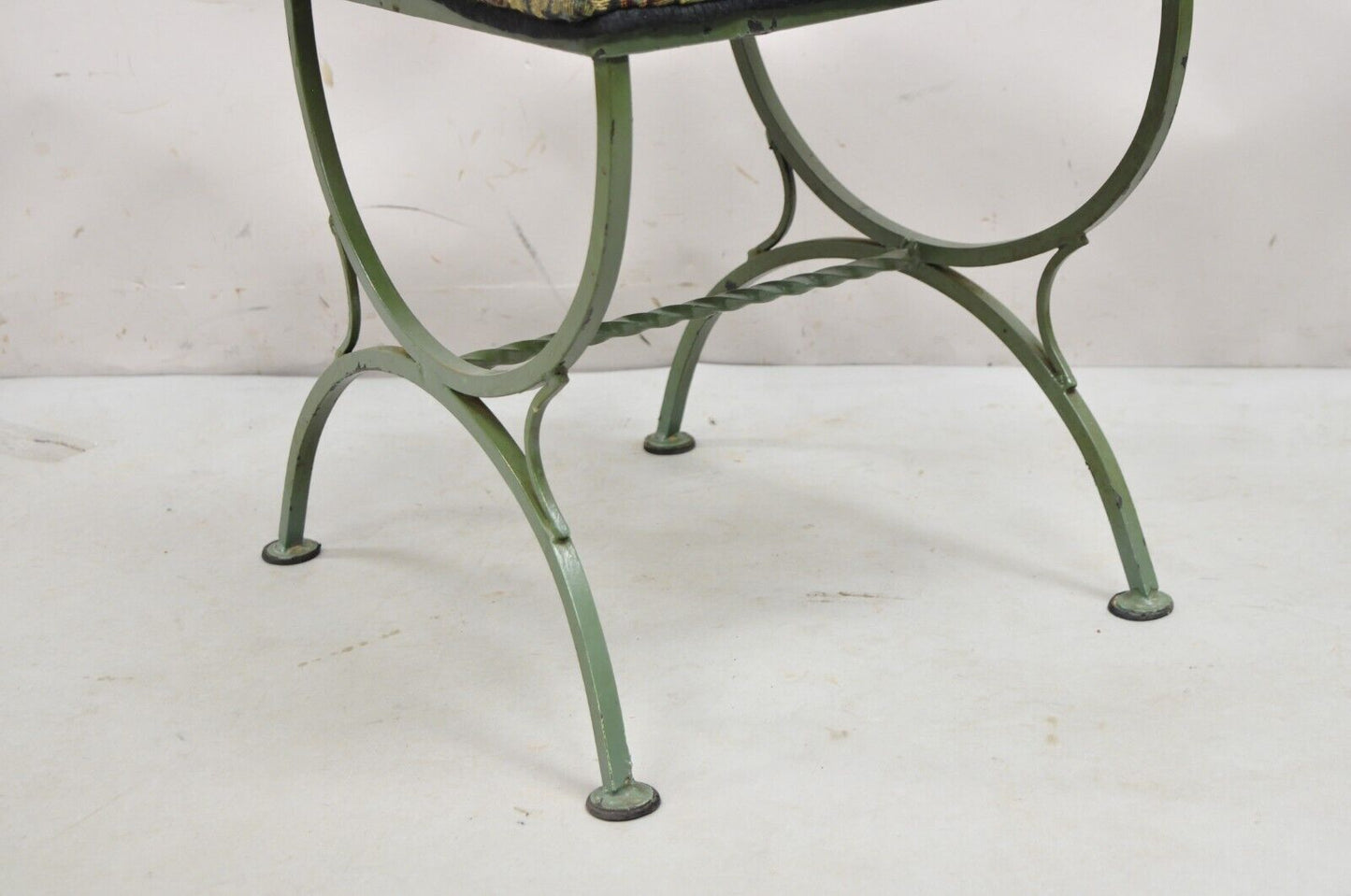 Vintage Gothic Hollywood Regency Style Green Wrought Iron Dining Chair Single