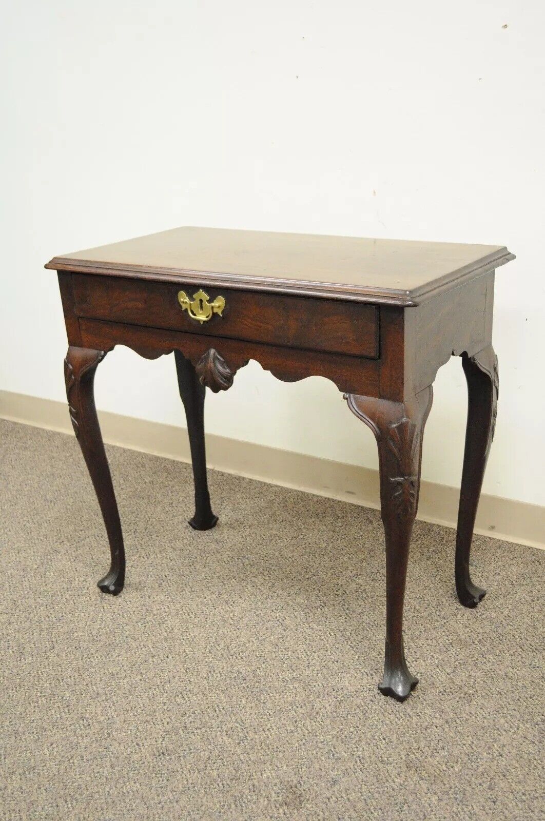 Antique English Georgian Queen Anne Shell Carved Mahogany Console Hall Table