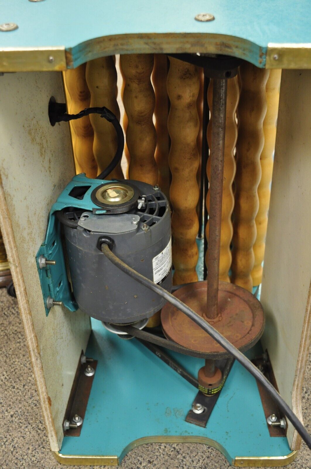 Vintage Vita Master Wood Roller Massager Model VMRL-3 Turquoise Blue - Works