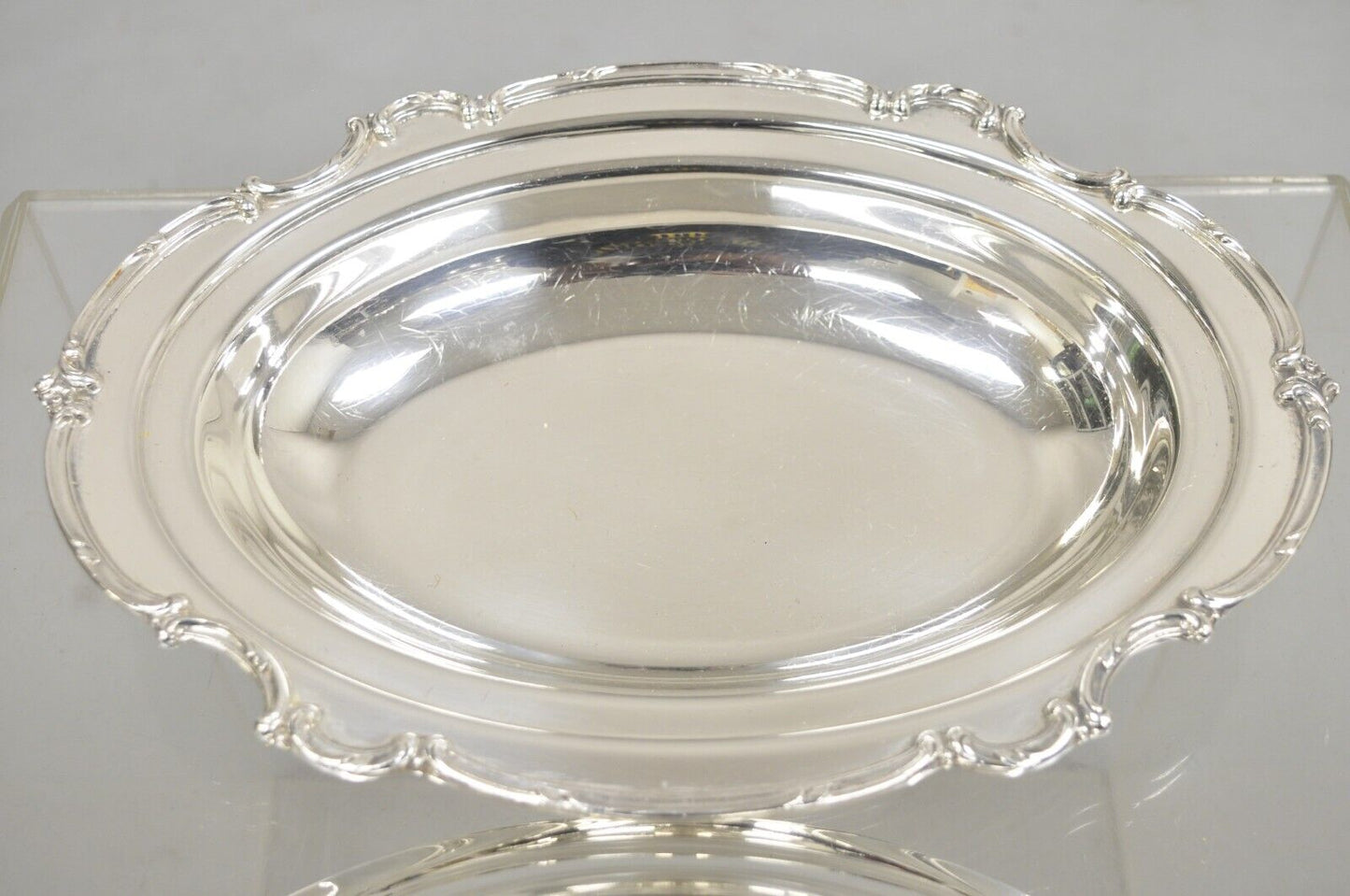 Vintage 1847 Rogers Bros Reflection Silver Plated Covered Vegetable Dish