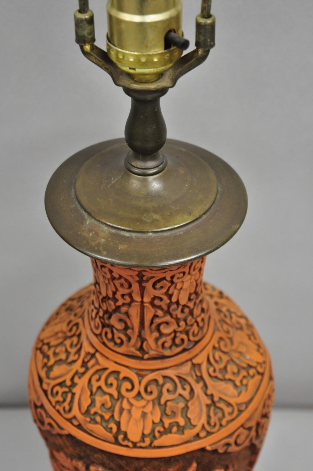 Vintage Chinoiserie Chinese Orange Carved Cinnabar Vase Jardiniere Table Lamp