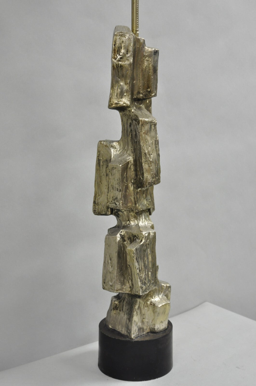 Vintage Richard Barr for Laurel Brutalist Mid Century Modern Metal Table Lamp