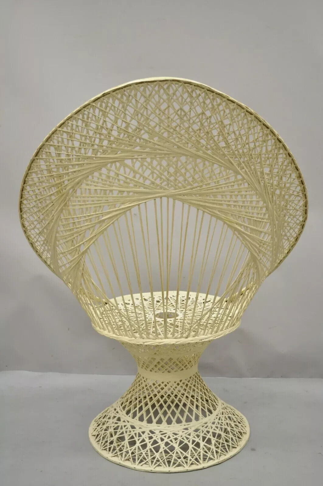 Russell Woodard Woven Spun Fiberglass Tall Fan Back Peacock Diamond Chair