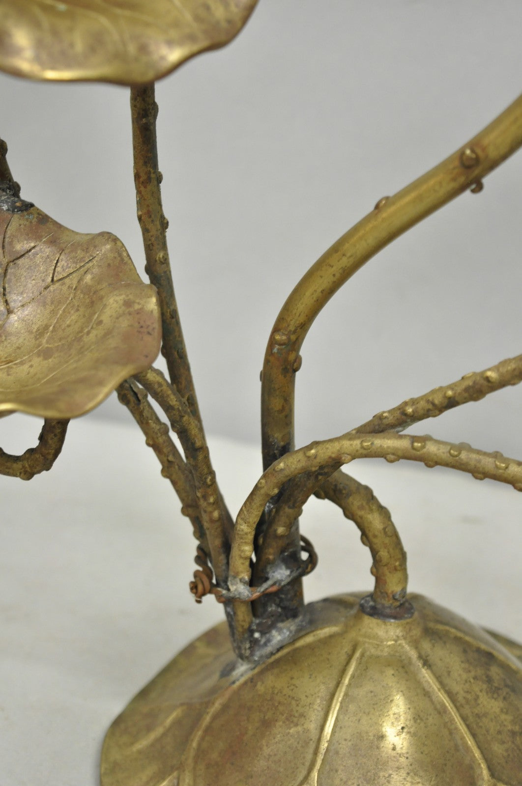 Vintage Hollywood Regency Brass Lotus Leaf Lily Pad Single Candlestick Holder